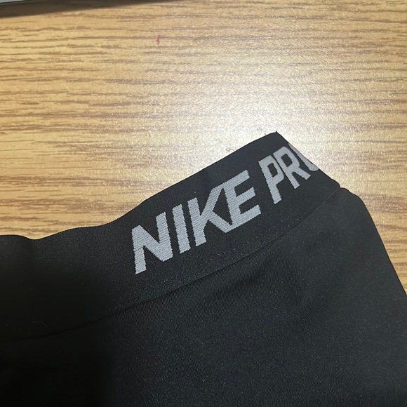 NIKE PRO dri fit leggings - Picture 2 of 4